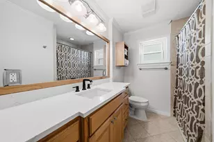 10131 Whiteside Ln, Houston, TX 77043 - Photo 28