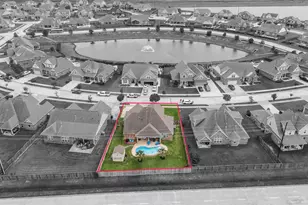 9723 Suffolk Downs Dr, Mont Belvieu, TX 77523 - Photo 1