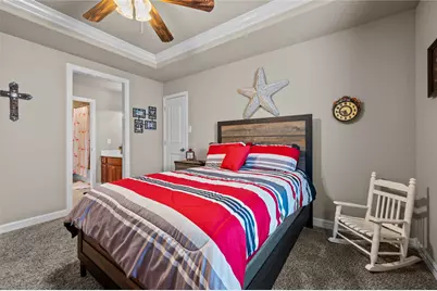 9723 Suffolk Downs Drive, Mont Belvieu, TX 77523 - Photo 38