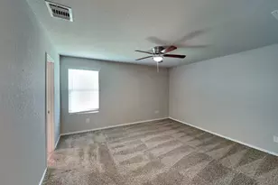 5618 Basilica Pl, San Antonio, TX 78244 - Photo 6