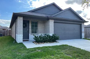16818 Short Pnes Dr, Conroe, TX 77302 - Photo 2