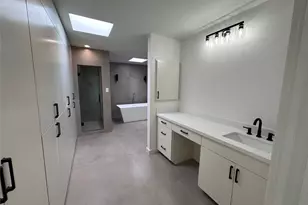 5127 S Braeswood Blvd, Houston, TX 77096 - Photo 14
