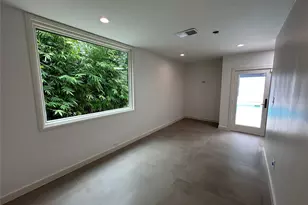 5127 S Braeswood Blvd, Houston, TX 77096 - Photo 18
