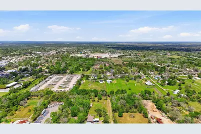 410 Jones Road, Highlands, TX 77562 - Photo 6