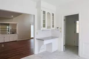 12419 Burgoyne Dr, Houston, TX 77077 - Photo 6