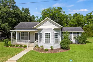 206 Mulberry St, Hallettsville, TX 77964 - Photo 2