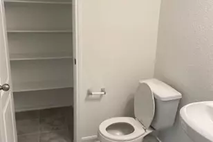 727 Hardwood Grv Ct, Houston, TX 77090 - Photo 16