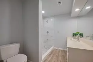 15600 Barkers Landing Rd, Houston, TX 77079 - Photo 46