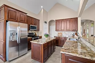 14030 Shoreline Dr, Willis, TX 77318 - Photo 10