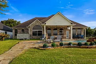 14030 Shoreline Dr, Willis, TX 77318 - Photo 4