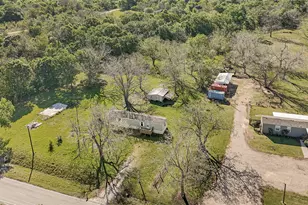 10677 Co Rd 743, Sweeny, TX 77480 - Photo 2