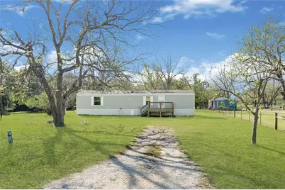 10677 County Road 743, Sweeny, TX 77480 - Photo 28