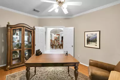 10 Clarewood Court, The Woodlands, TX 77385 - Photo 6