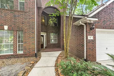 10 Clarewood Court, The Woodlands, TX 77385 - Photo 2