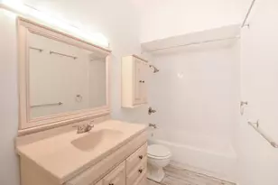 2475 Underwood St, Houston, TX 77030 - Photo 14