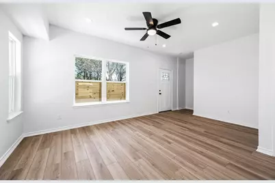 2024 Hampton Street #A B, Houston, TX 77088 - Photo 16
