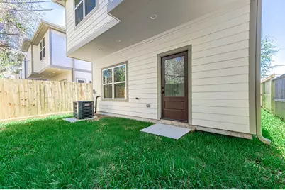 2024 Hampton Street #A B, Houston, TX 77088 - Photo 28