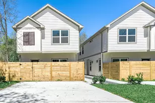 2024 Hampton St, Houston, TX 77088 - Photo 2