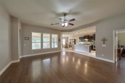 24511 Emerald Pool Falls Drive, Tomball, TX 77375 - Photo 18