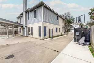 1210 Cambridge Ct, Seabrook, TX 77586 - Photo 36