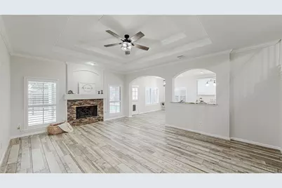 1210 Cambridge Court, Seabrook, TX 77586 - Photo 6