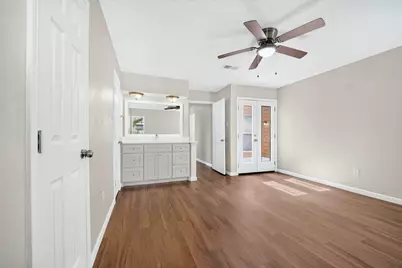 8702 Parkway Forest Drive, Houston, TX 77044 - Photo 20