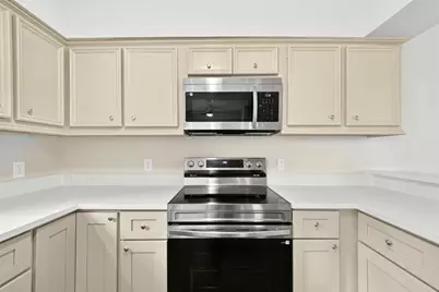8702 Parkway Forest Drive, Houston, TX 77044 - Photo 14