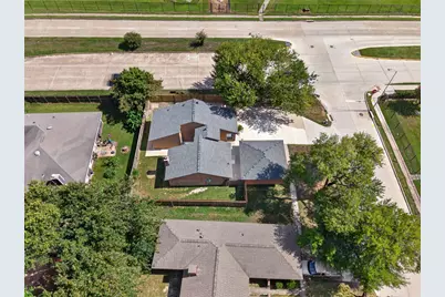 8702 Parkway Forest Drive, Houston, TX 77044 - Photo 40