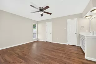 8702 Parkway Forest Dr, Houston, TX 77044 - Photo 22