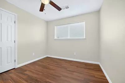 8702 Parkway Forest Drive, Houston, TX 77044 - Photo 28