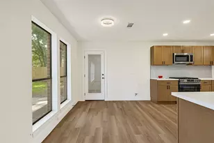 3704 Winter Haven Dr, Baytown, TX 77521 - Photo 10