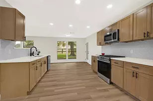 3704 Winter Haven Dr, Baytown, TX 77521 - Photo 12