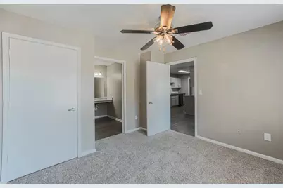 11111 W Montgomery Road #414, Houston, TX 77088 - Photo 2