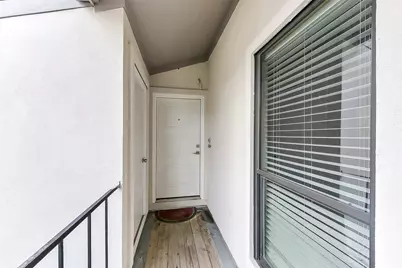 2425 Augusta Drive #24, Houston, TX 77057 - Photo 2