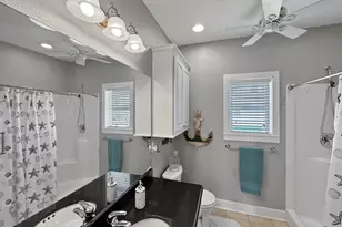 944 Raymond, Crystal Beach, TX 77650 - Photo 28