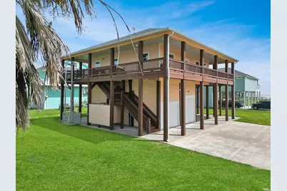 944 Raymond, Crystal Beach, TX 77650 - Photo 6