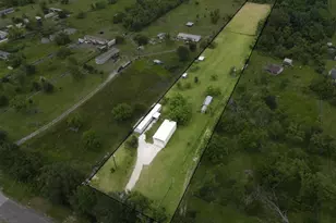 1246 County Rd 676, Dayton, TX 77535 - Photo 14