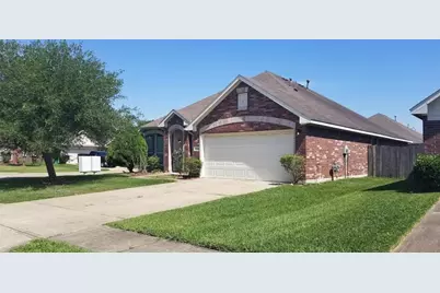 1538 Chandler Park Lane, Fresno, TX 77545 - Photo 2