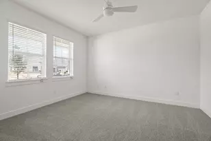 4106 Golden Bird Lndg Ct, League City, TX 77573 - Photo 4