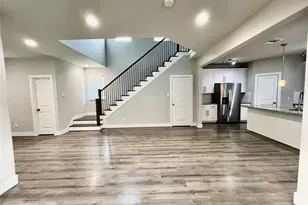 4301 Clover St, Houston, TX 77051 - Photo 8