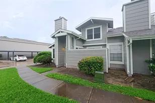 12119 Lemon Ridge Ln, Houston, TX 77035 - Photo 2