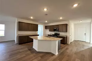 1724 San Jacinto, Brenham, TX 77833 - Photo 2