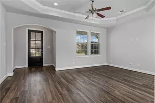 12215 Forest Villas Ln, Conroe, TX 77304 - Photo 10