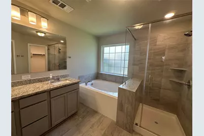 11920 Sunshine Park Drive N, Willis, TX 77318 - Photo 10