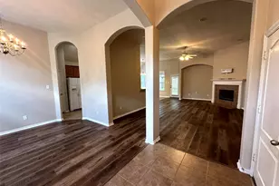 2047 Lulach Ln, Conroe, TX 77301 - Photo 2