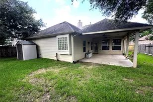 2047 Lulach Ln, Conroe, TX 77301 - Photo 10