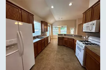 2047 Lulach Lane, Conroe, TX 77301 - Photo 6