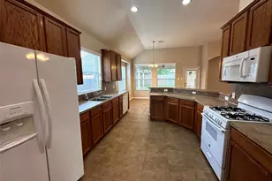 2047 Lulach Ln, Conroe, TX 77301 - Photo 6
