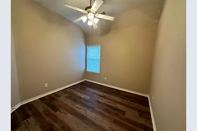 2047 Lulach Lane, Conroe, TX 77301 - Photo 14