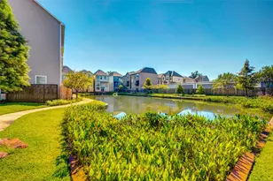 1417 Adell Rose Ln, Houston, TX 77043 - Photo 10